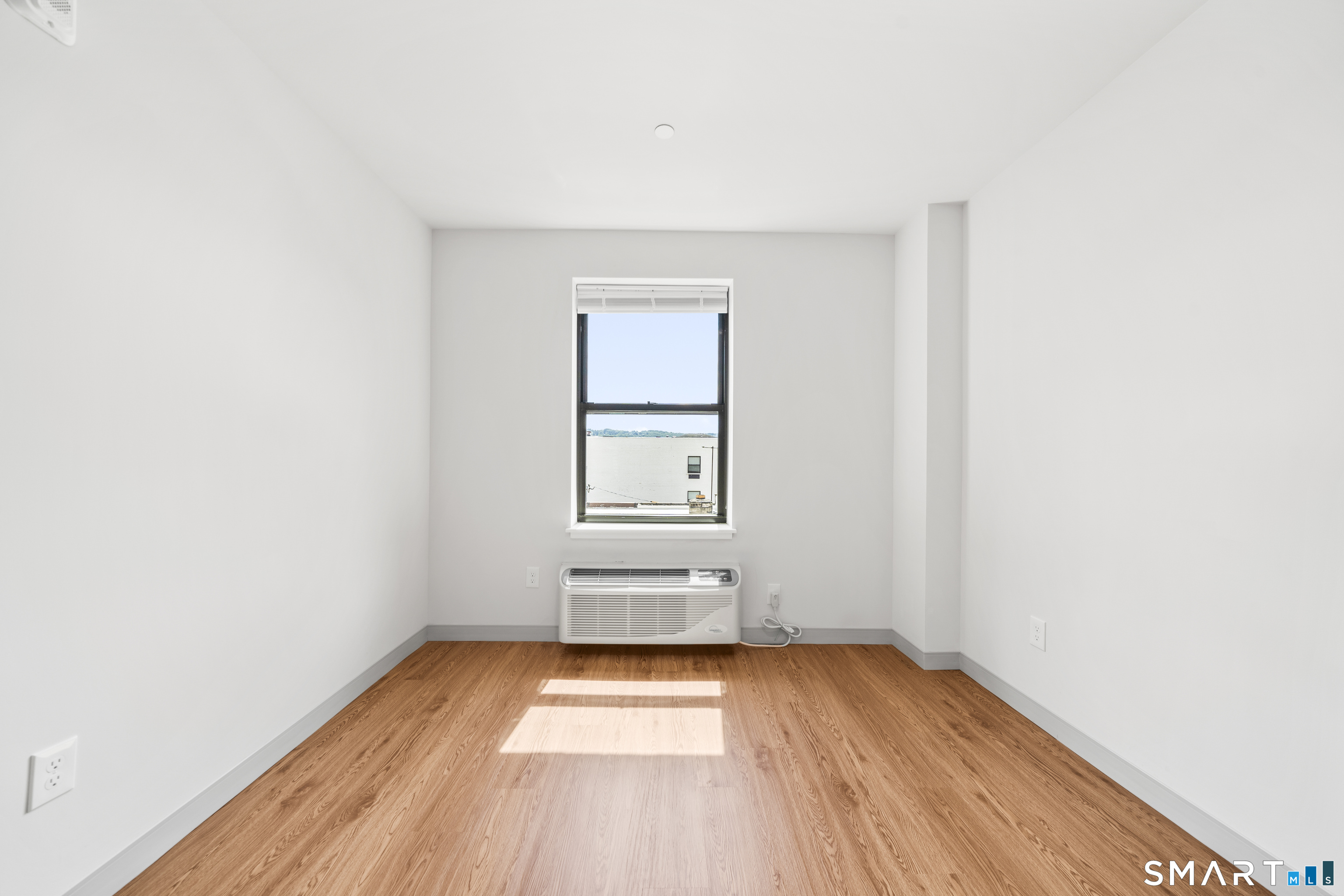 158 Main Street Ansonia CT 06401