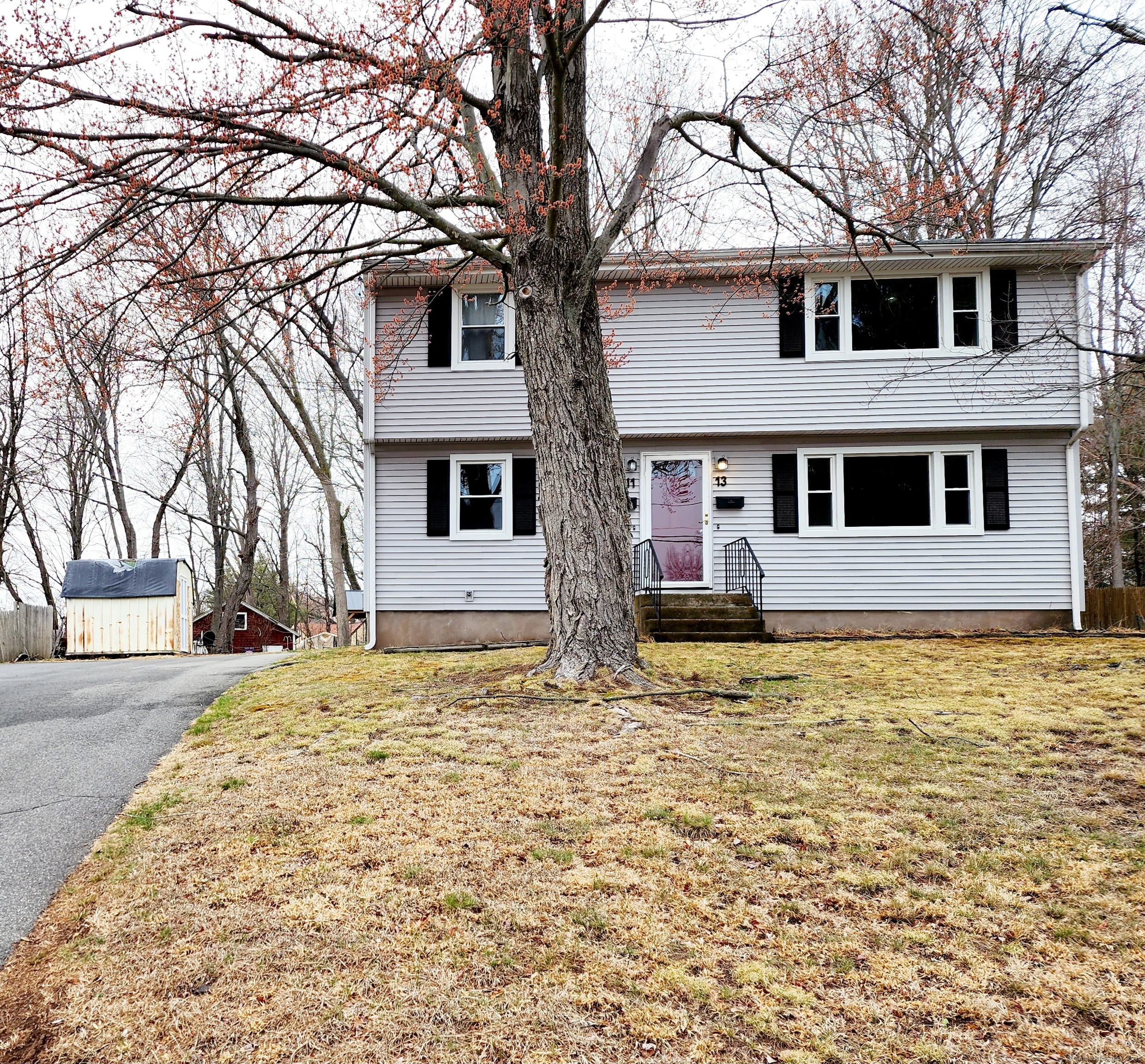 11 Union Place Manchester CT 06042