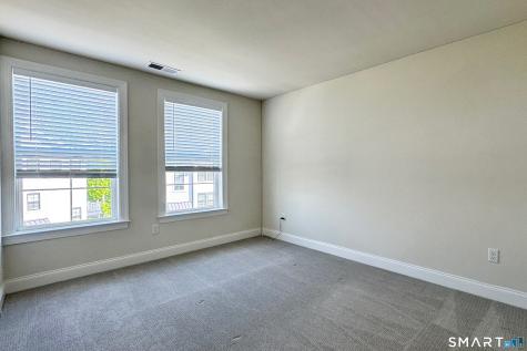 25 Brentwood Circle Danbury CT 06810