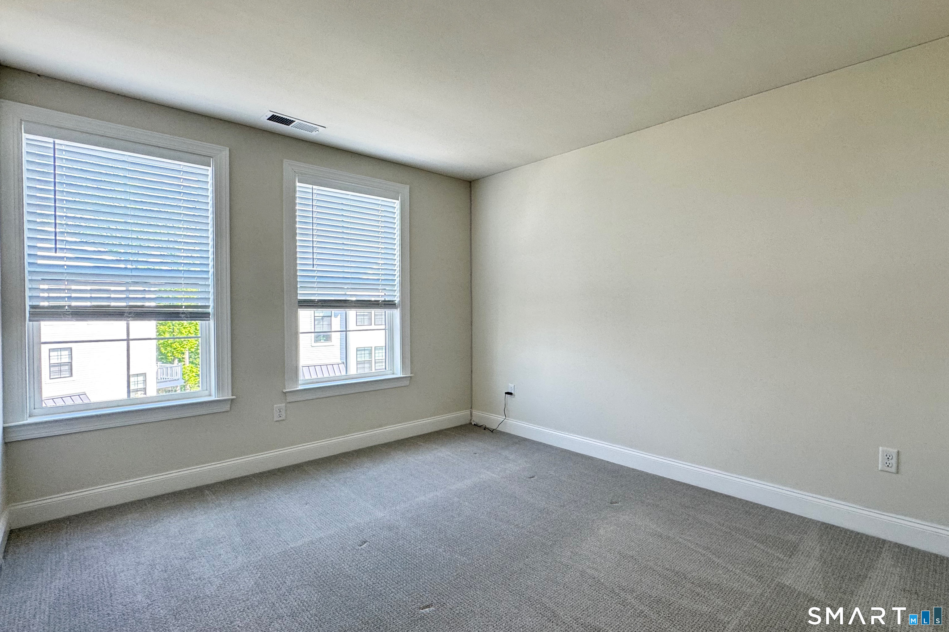 25 Brentwood Circle Danbury CT 06810