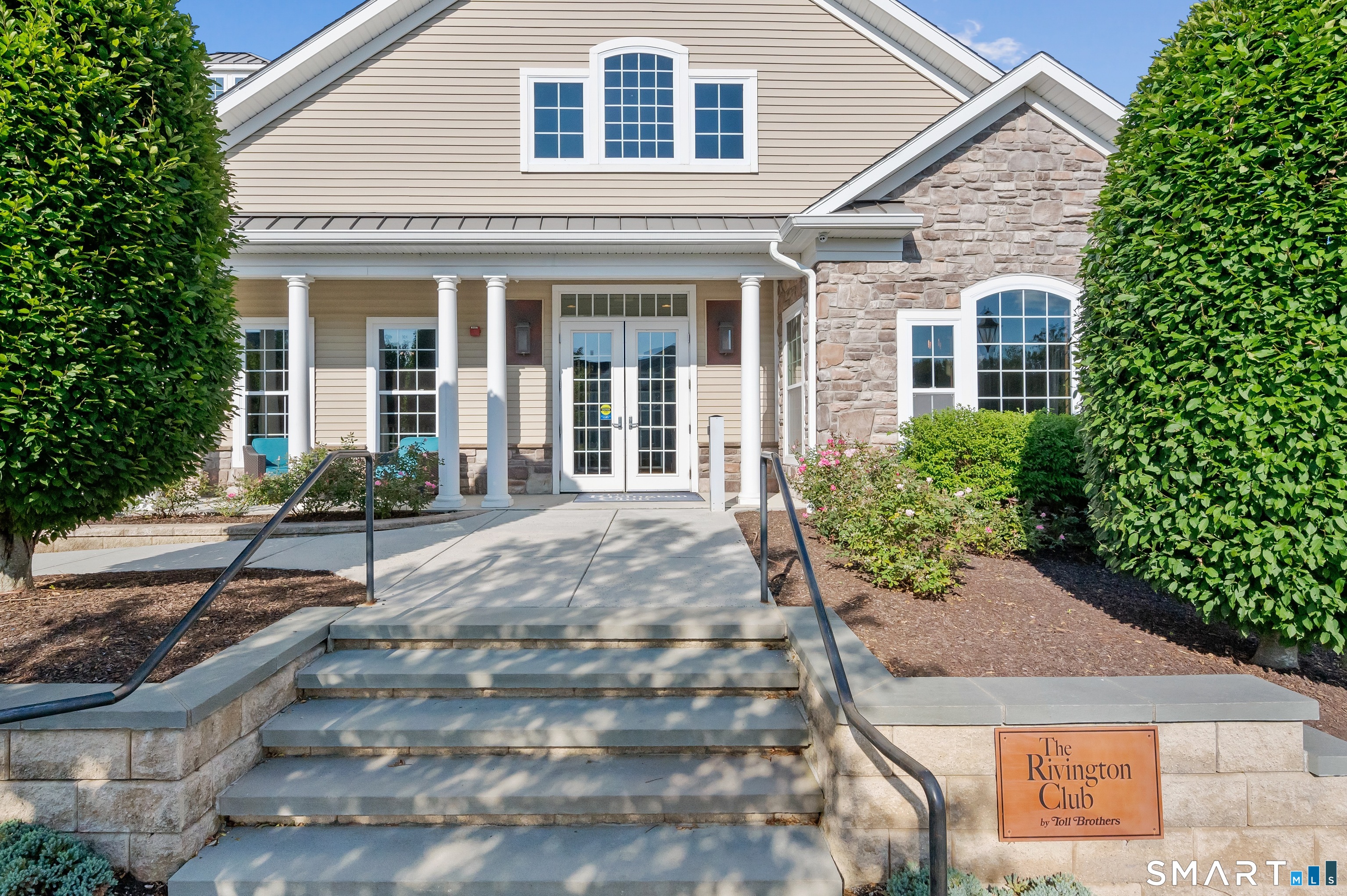 25 Brentwood Circle Danbury CT 06810