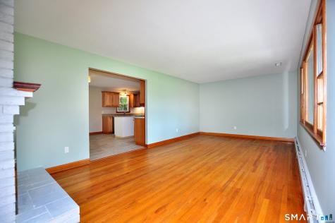 84 Holcomb Street East Granby CT 06026