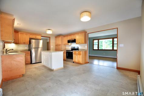 84 Holcomb Street East Granby CT 06026