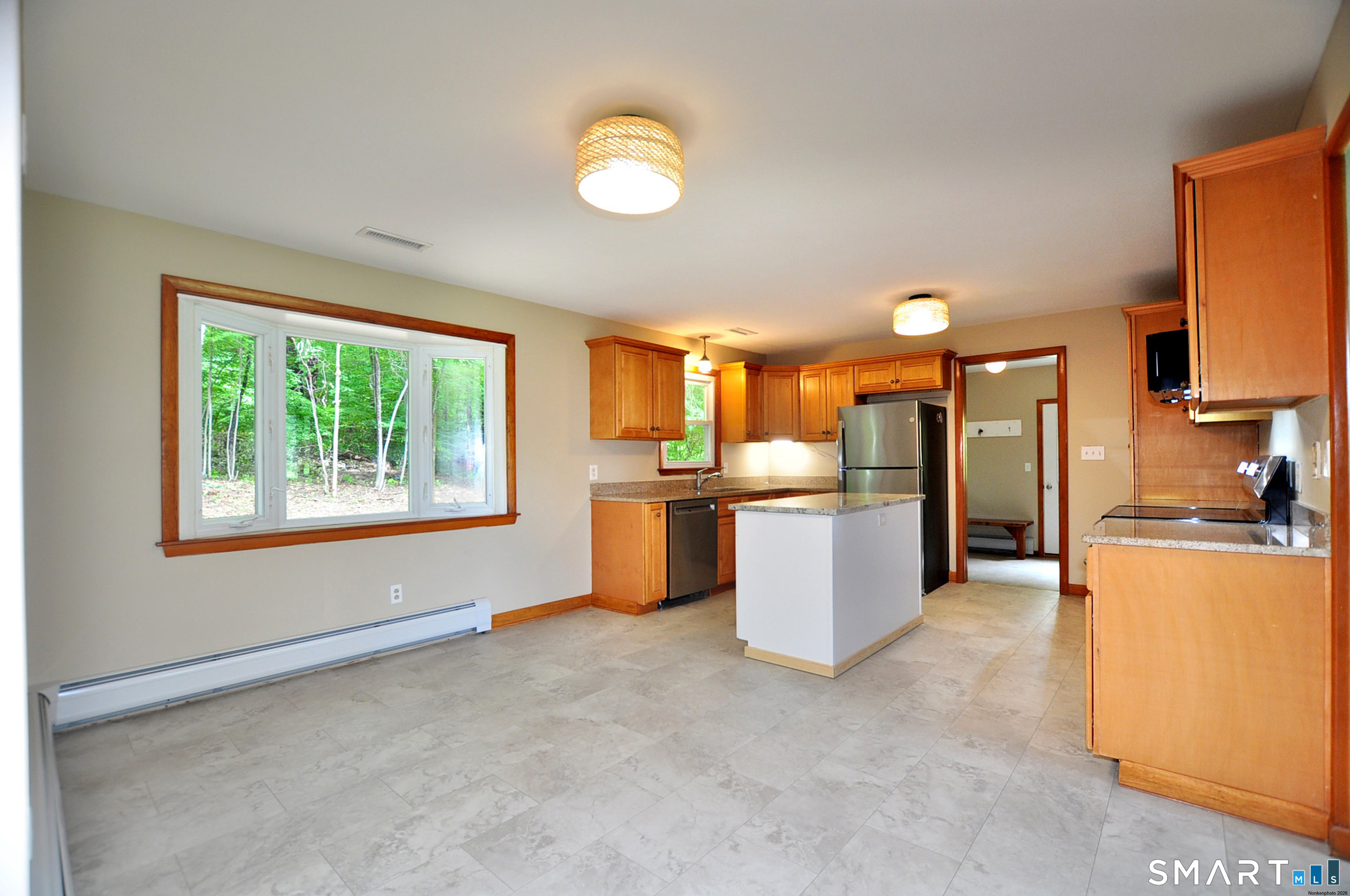 84 Holcomb Street East Granby CT 06026