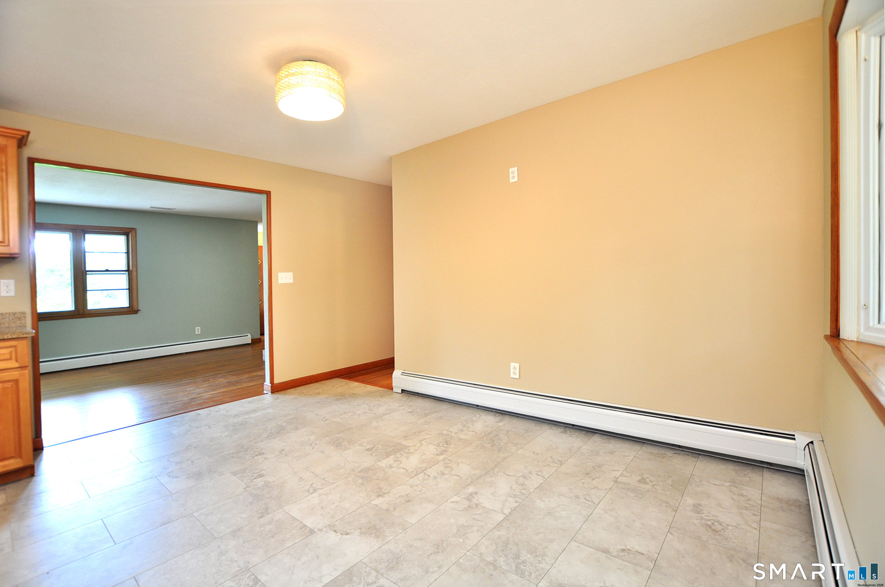 84 Holcomb Street East Granby CT 06026