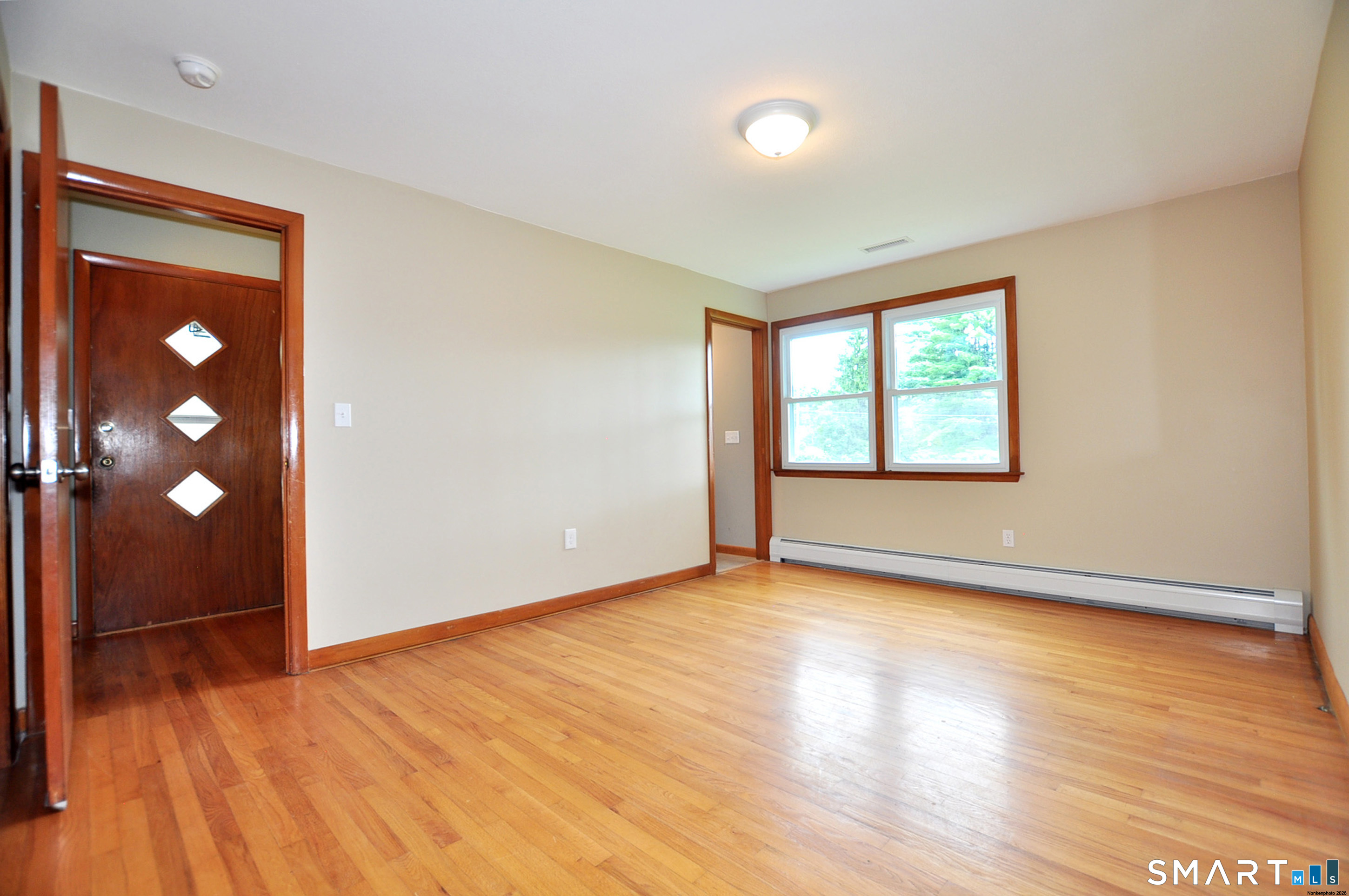 84 Holcomb Street East Granby CT 06026