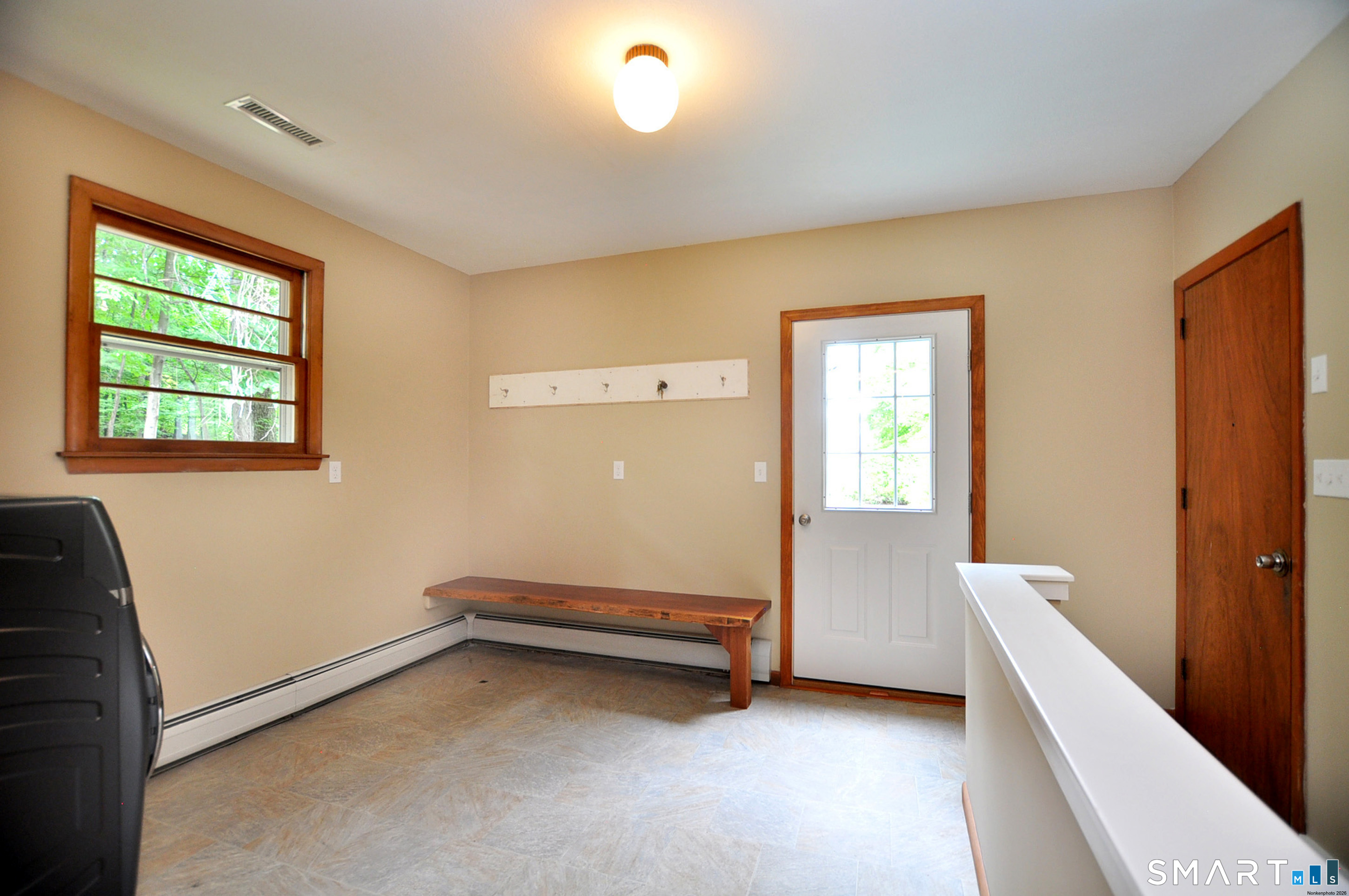 84 Holcomb Street East Granby CT 06026