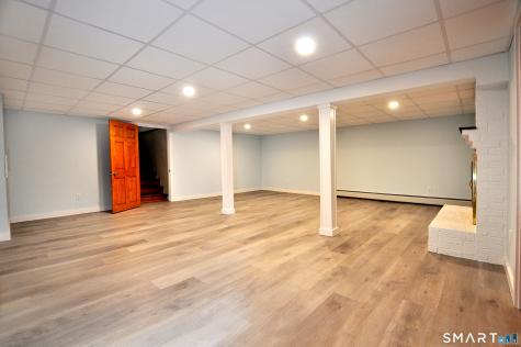 84 Holcomb Street East Granby CT 06026