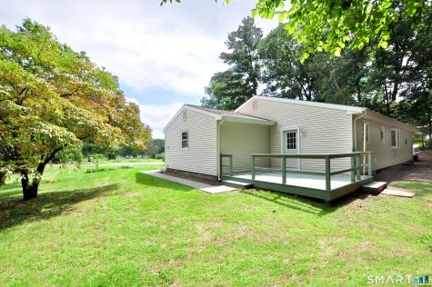 84 Holcomb Street East Granby CT 06026