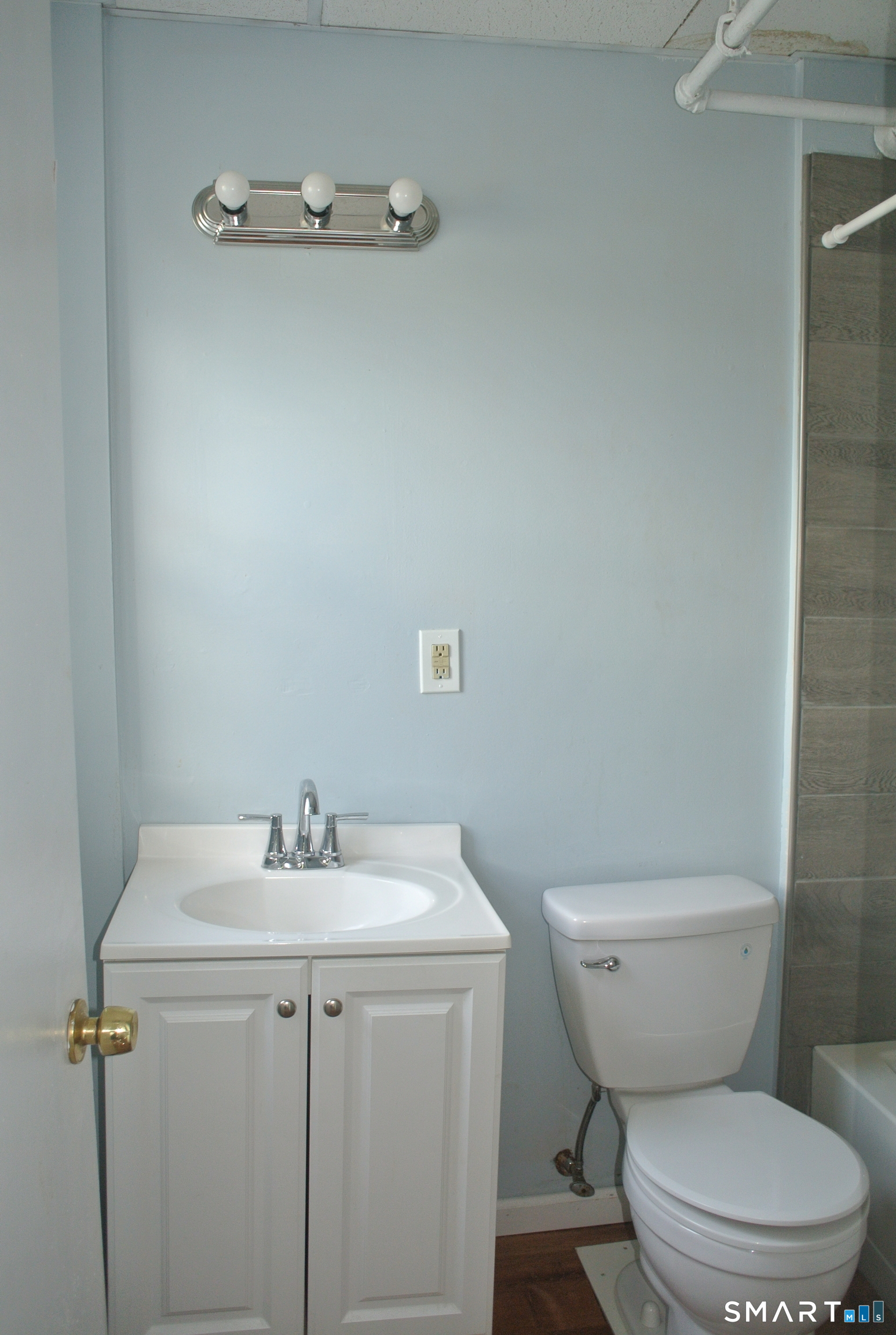 549 Howe Avenue Shelton CT 06484