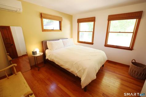 12 Arcadian Road East Lyme CT 06357