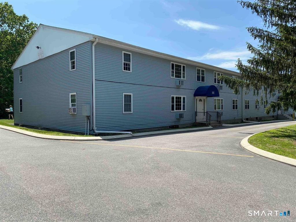 105 Horse Pond Road Salem CT 06420