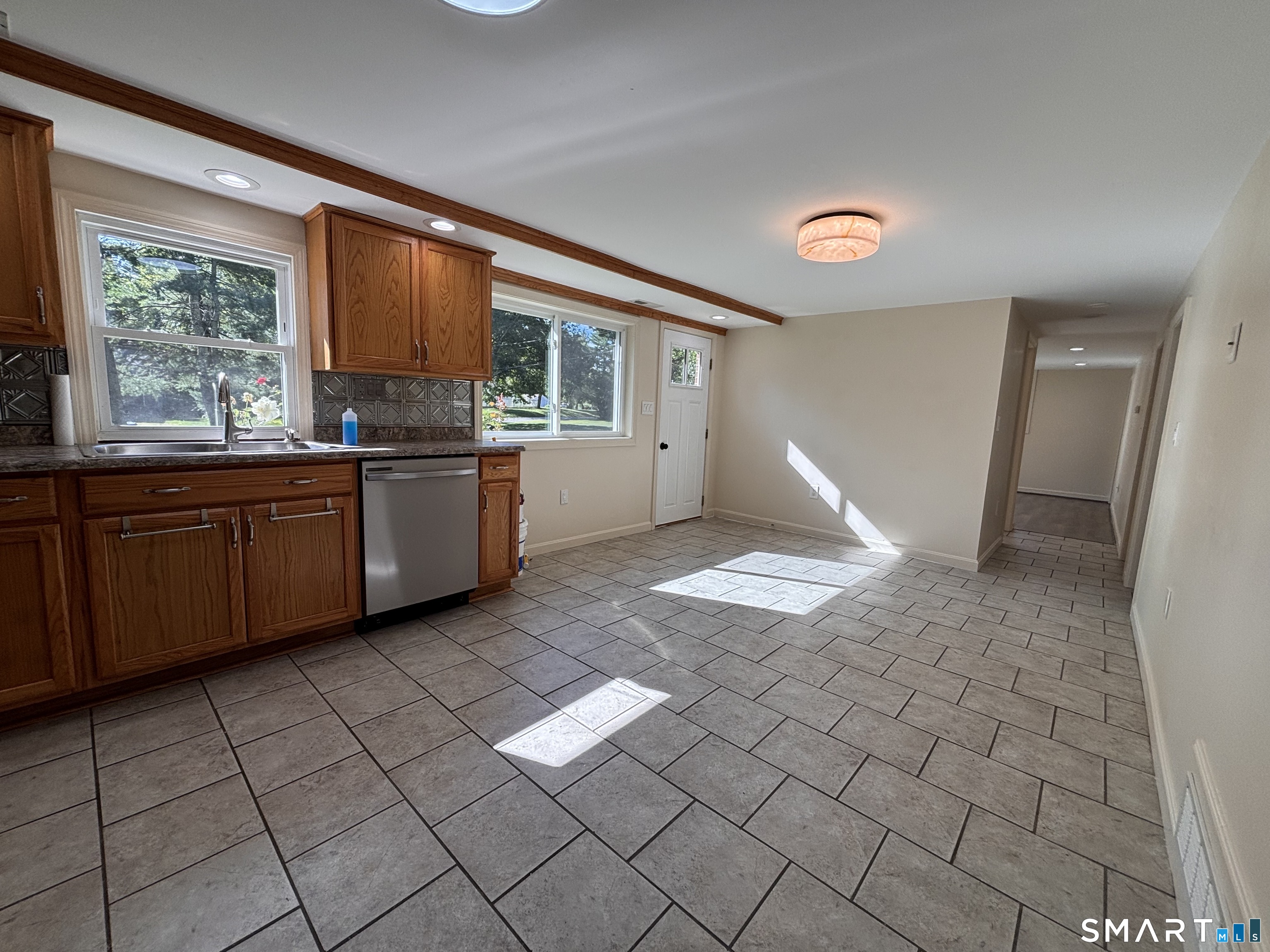 65 Old Brooklyn Turnpike Windham CT 06280