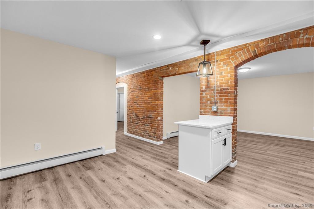 51 Russ Street Hartford CT 06106