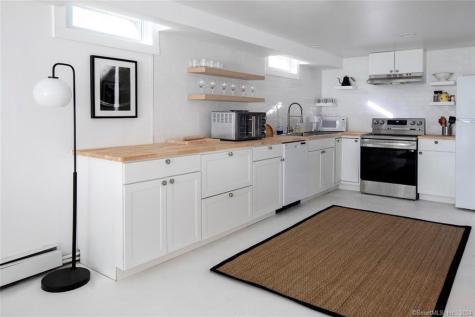 10 (LOWER) Sentry Hill Road Roxbury CT 06783