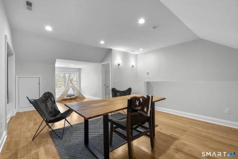 2455 Boston Post Road Guilford CT 06437