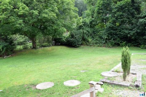 6 Pleasant Street Chester CT 06412