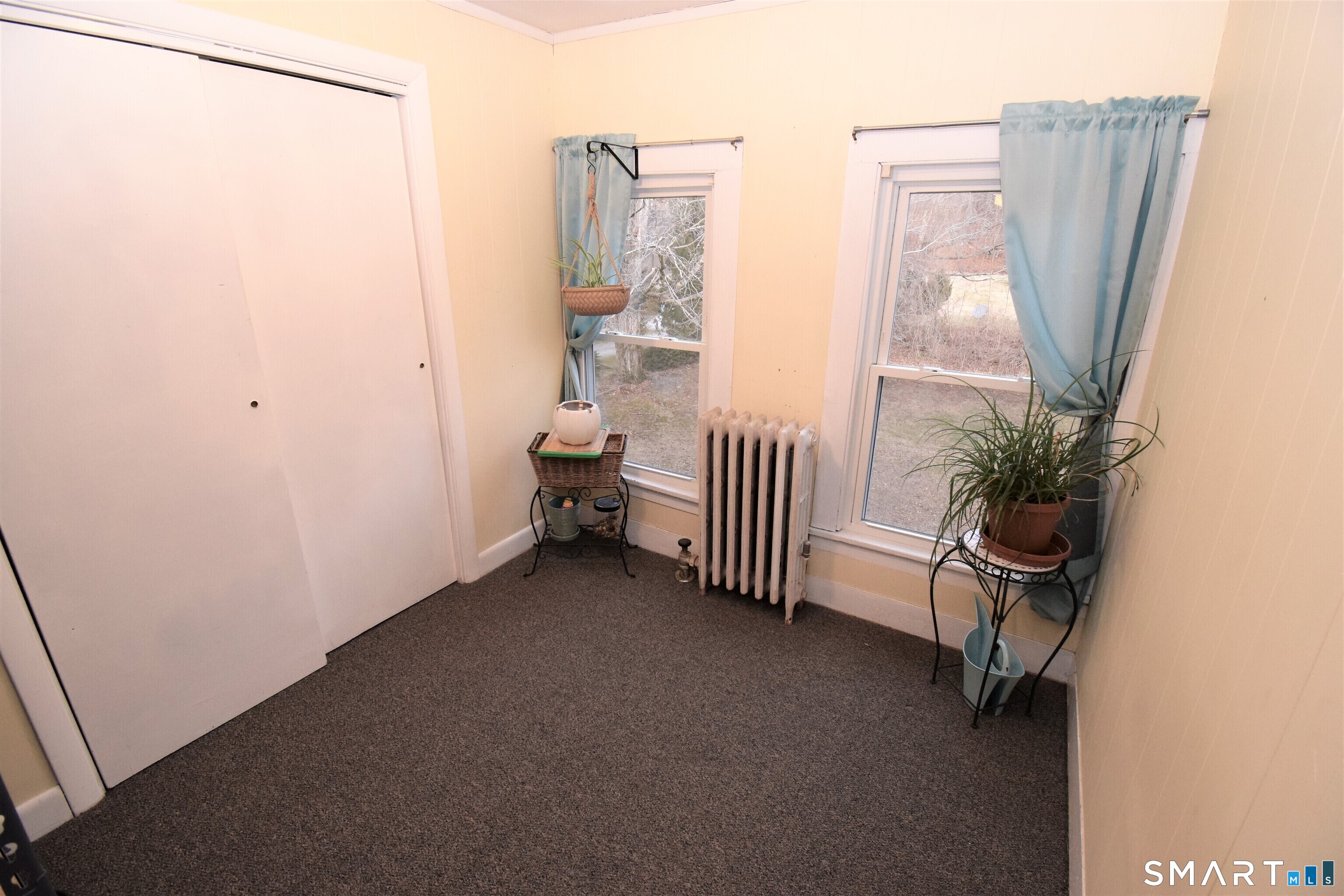 6 Pleasant Street Chester CT 06412
