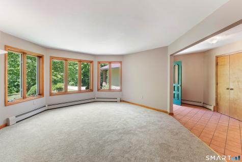 202 West Road Salem CT 06420