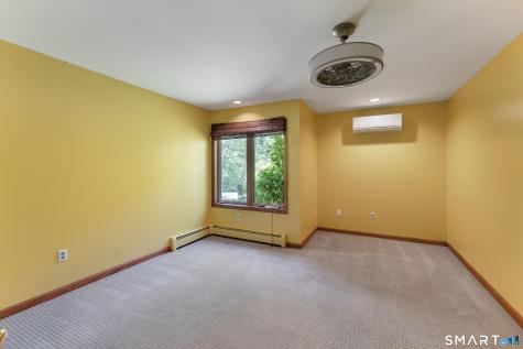 202 West Road Salem CT 06420