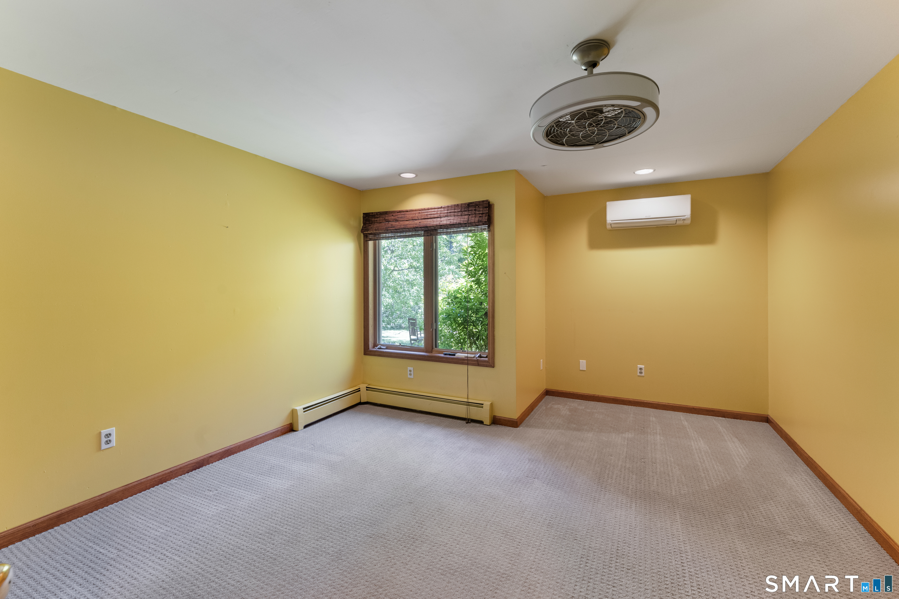 202 West Road Salem CT 06420