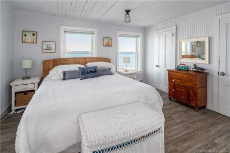 37 Attawan Avenue East Lyme CT 06357