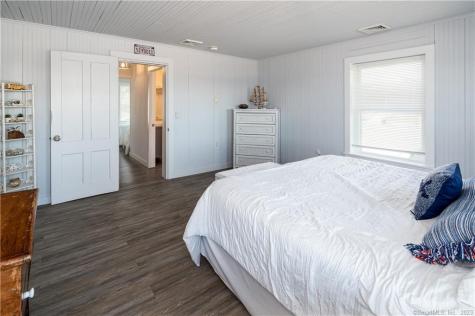 37 Attawan Avenue East Lyme CT 06357