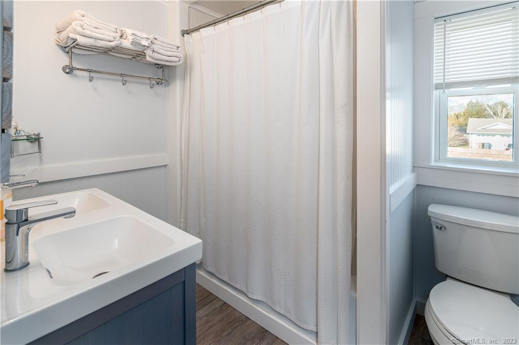 37 Attawan Avenue East Lyme CT 06357