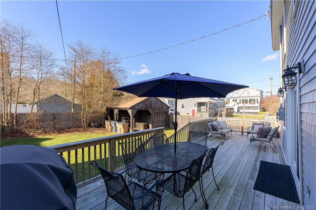 37 Attawan Avenue East Lyme CT 06357