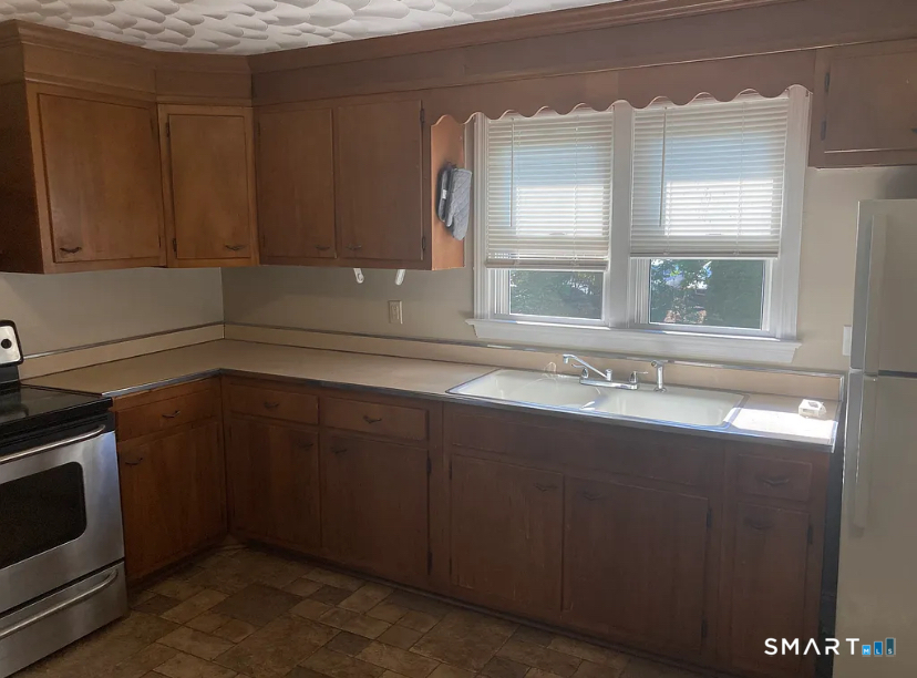 152 Dalton Street West Haven CT 06516
