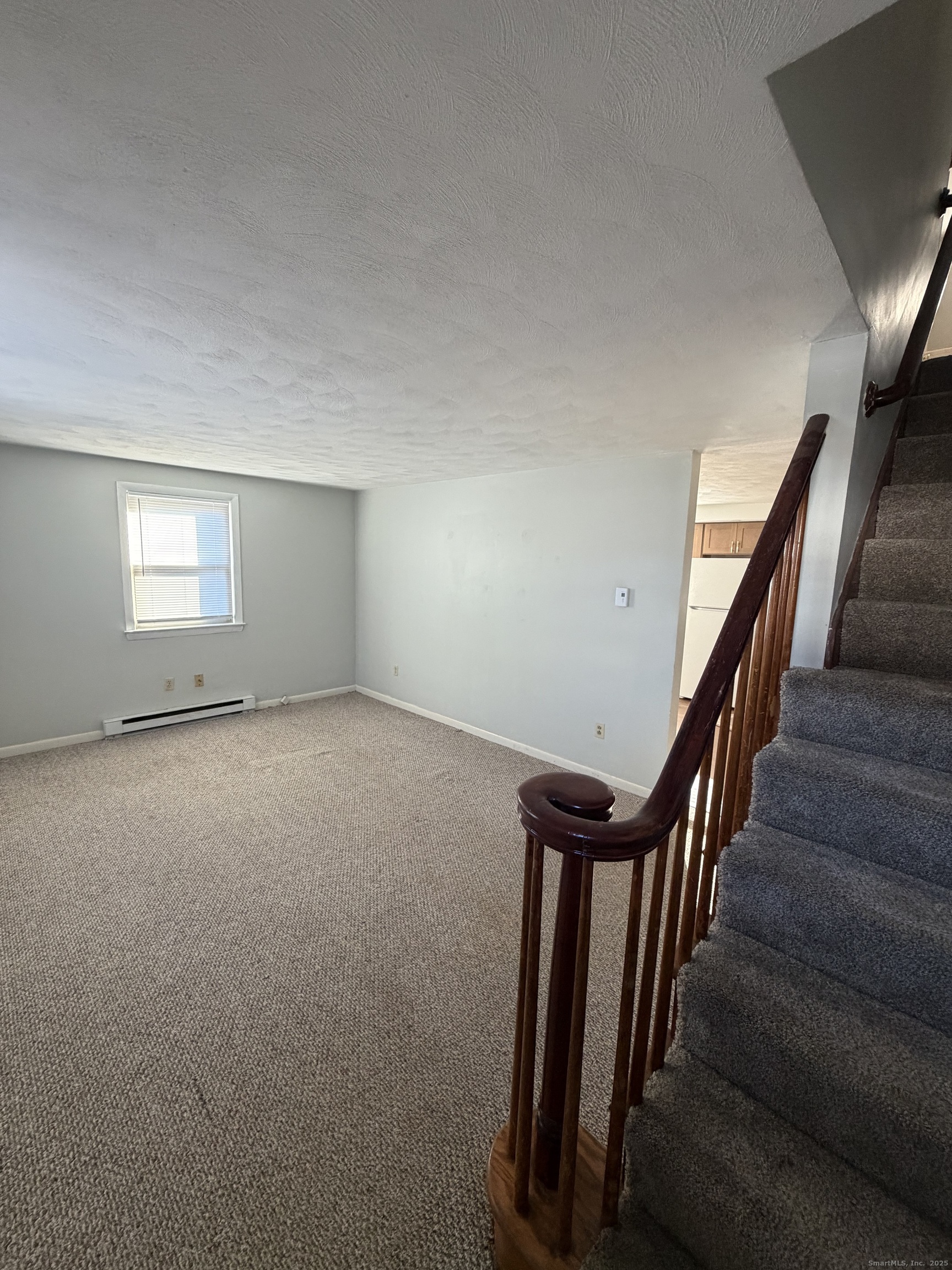 10 Crown Street Bristol CT 06010