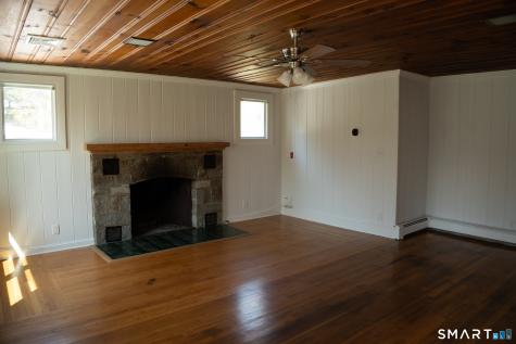 97 Candlewood Road Groton CT 06340