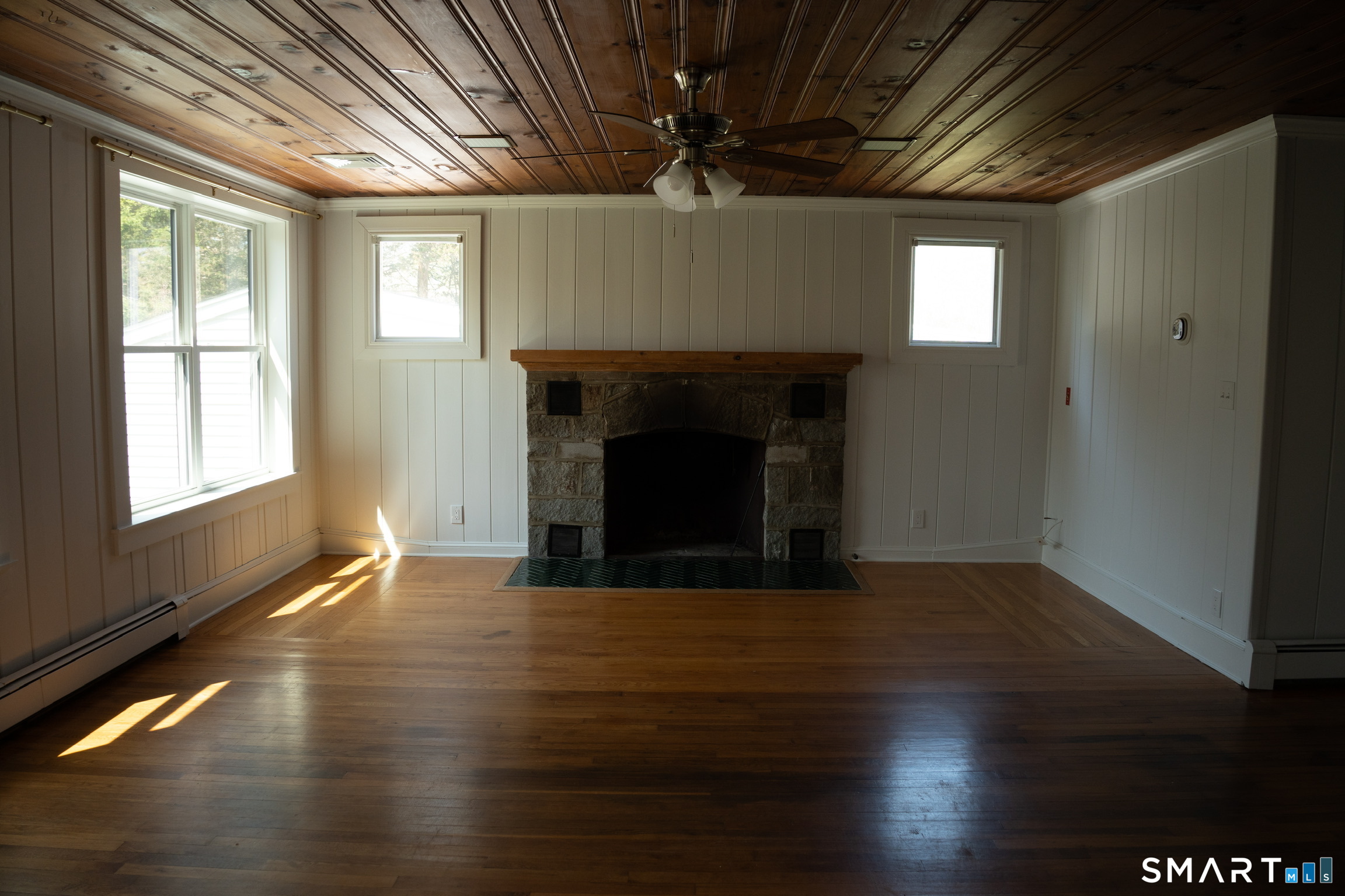 97 Candlewood Road Groton CT 06340