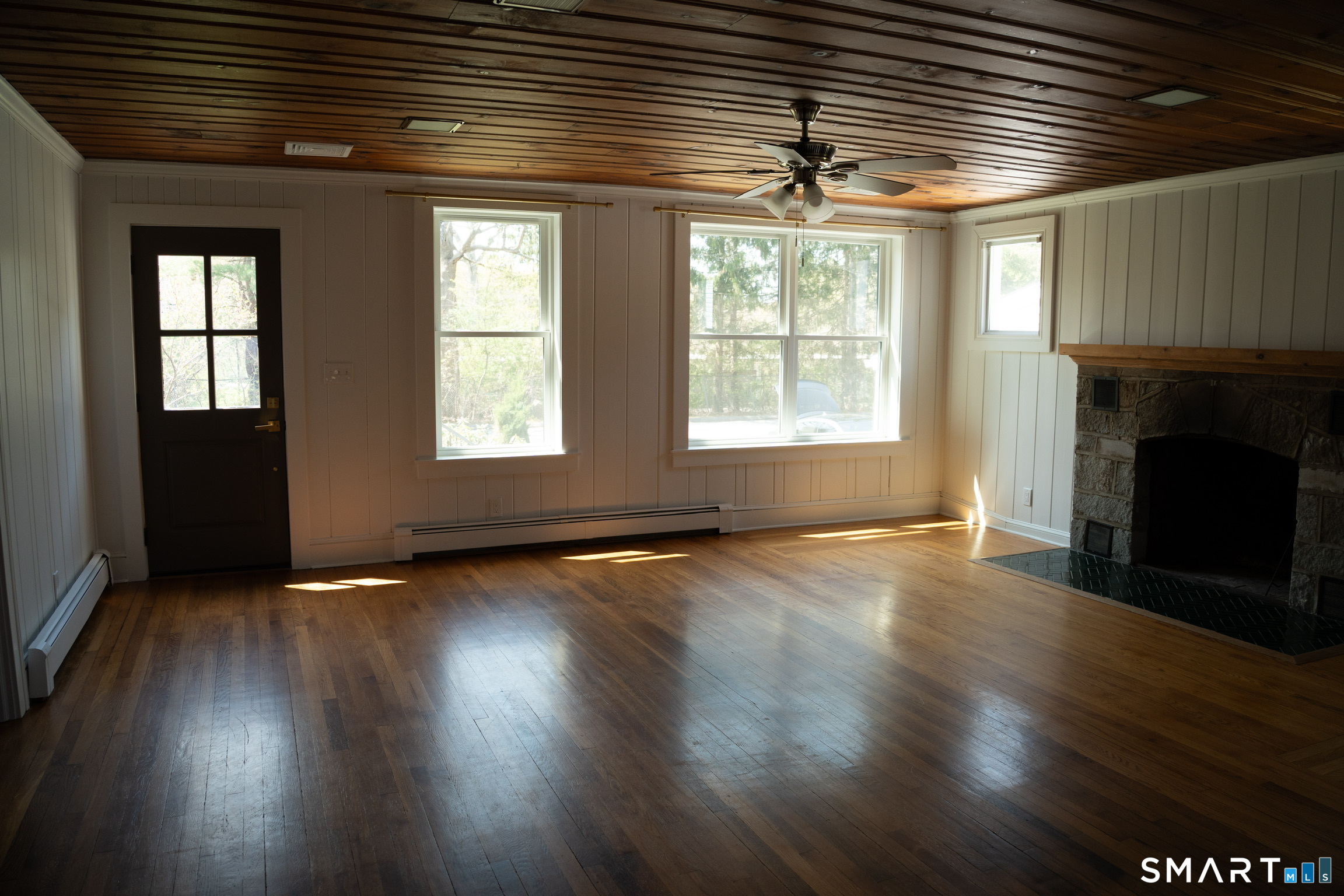 97 Candlewood Road Groton CT 06340
