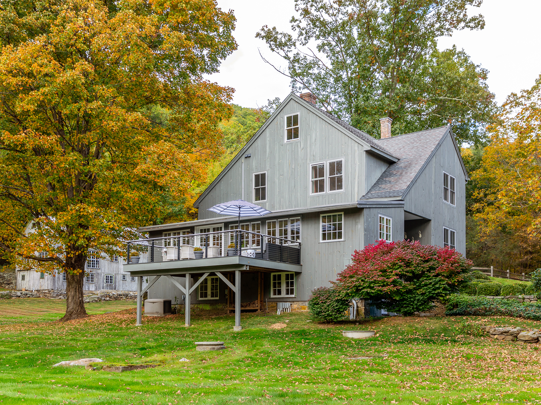 379 Lake Road Warren CT 06777