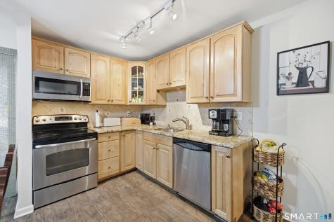 151 Courtland Avenue Stamford CT 06902