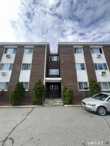 3880 Main Street Bridgeport CT 06606