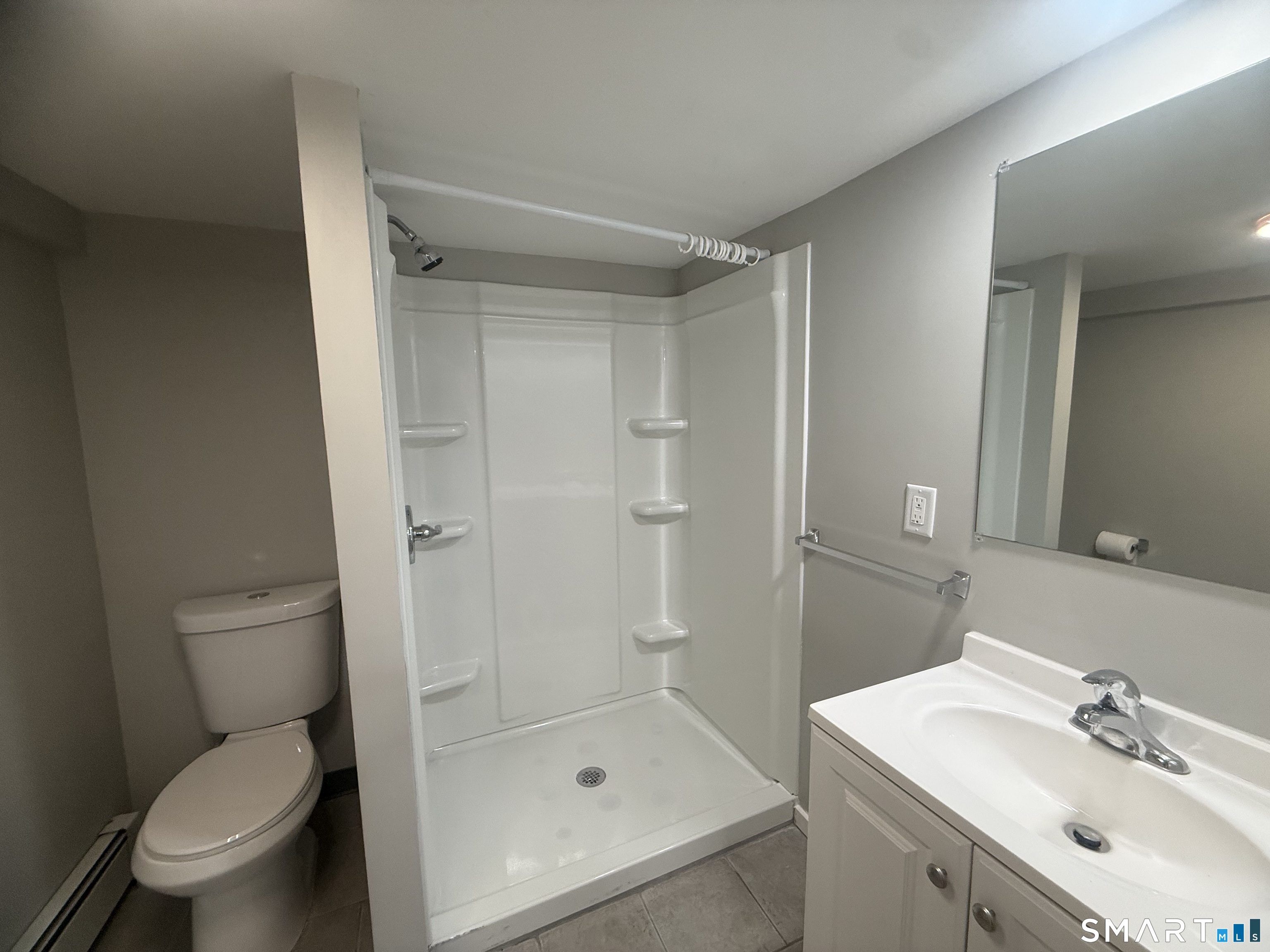 382 Vine Street Hartford CT 06112