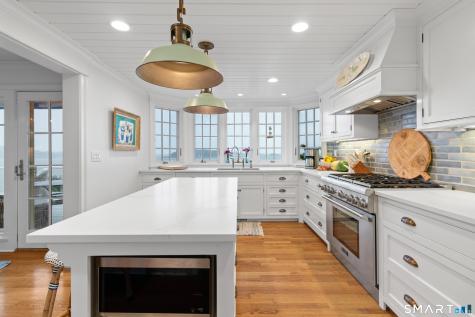 27 Prospect Hill Road Branford CT 06405