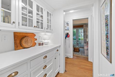 27 Prospect Hill Road Branford CT 06405