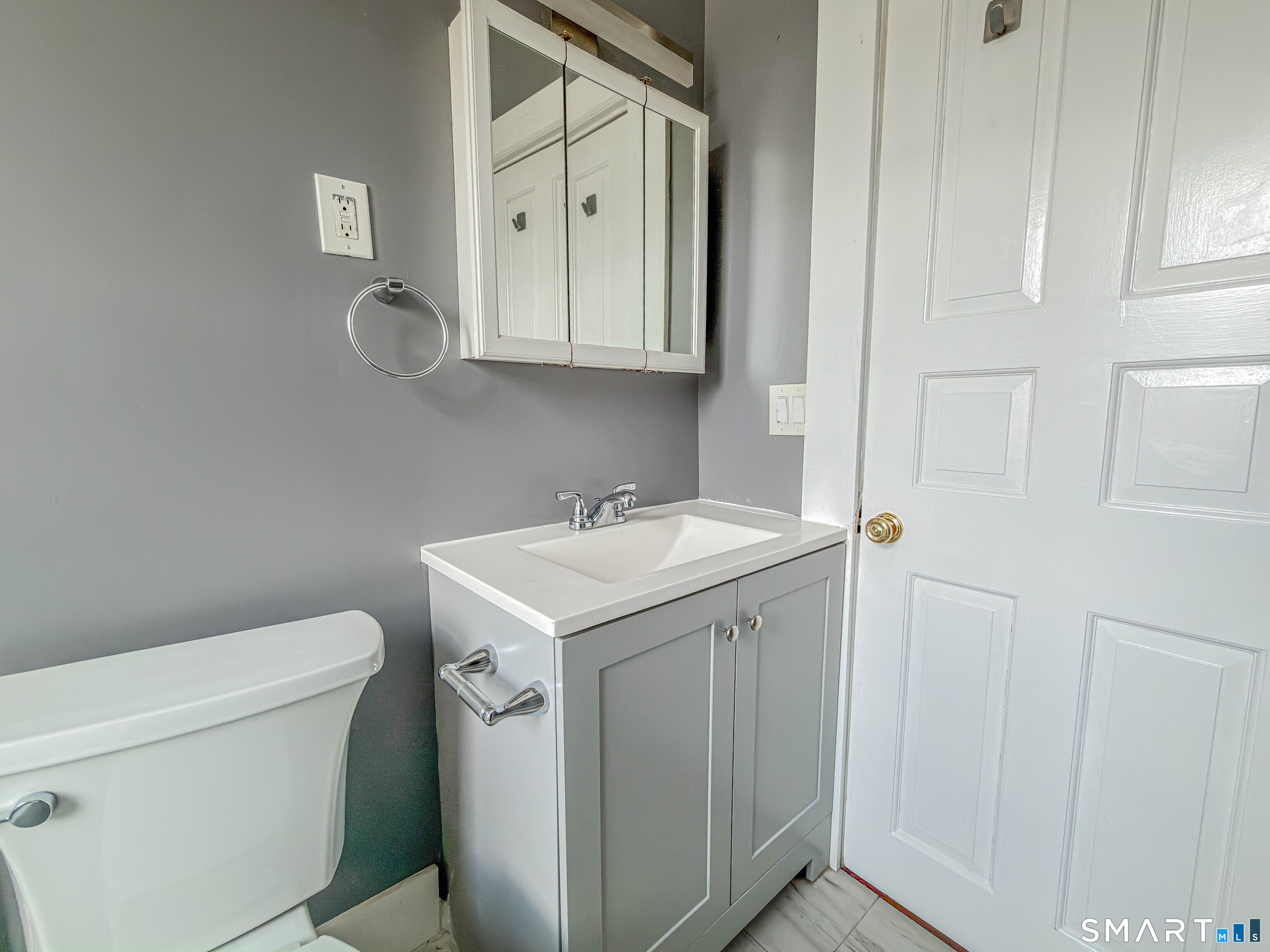 15 Elmwood Avenue Bridgeport CT 06605