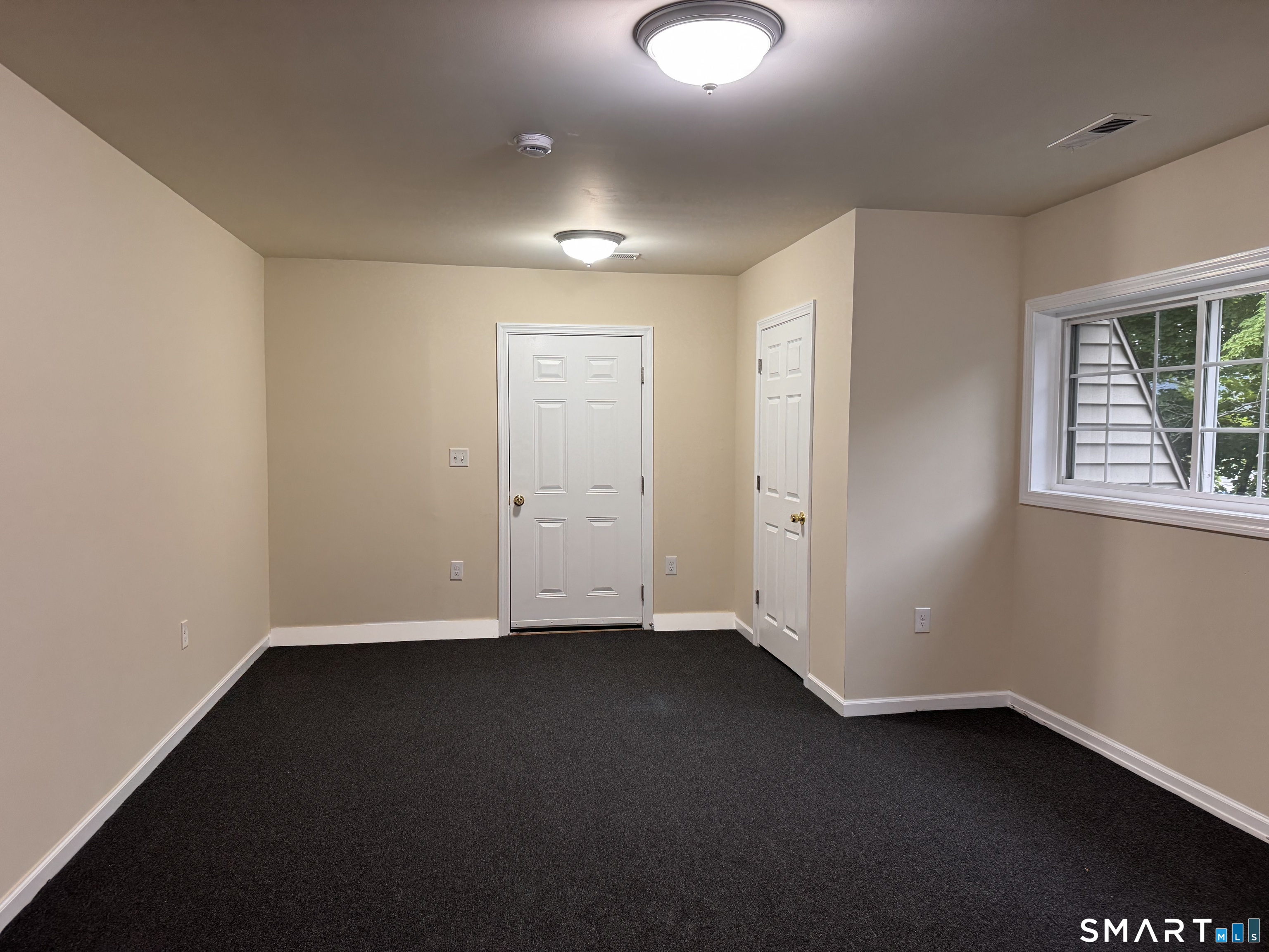 5 Meadow Street Naugatuck CT 06770