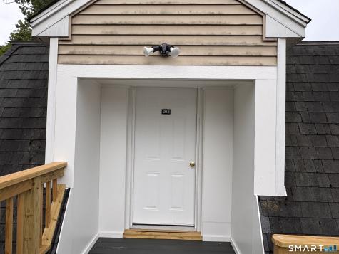 5 Meadow Street Naugatuck CT 06770