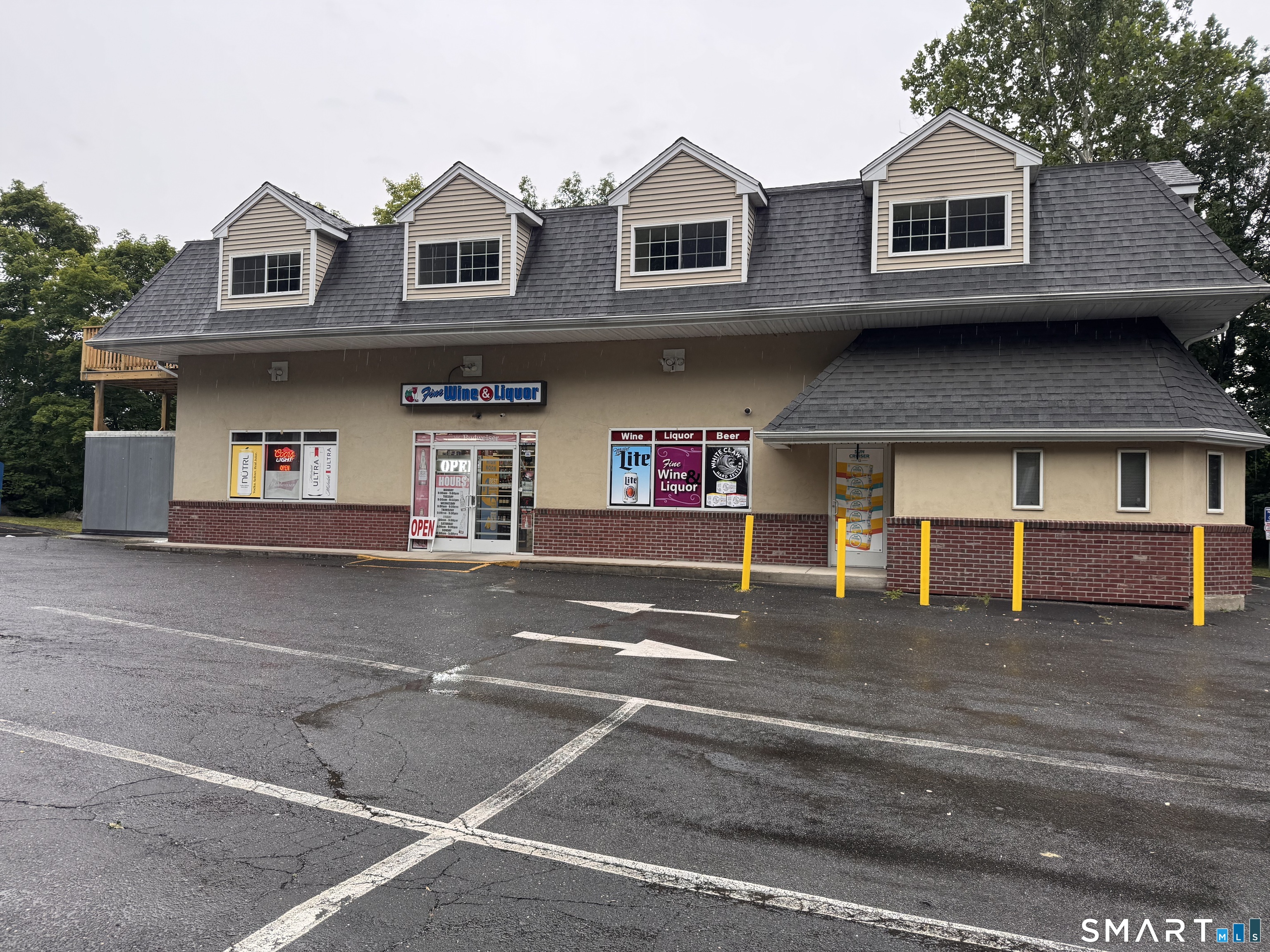 5 Meadow Street Naugatuck CT 06770