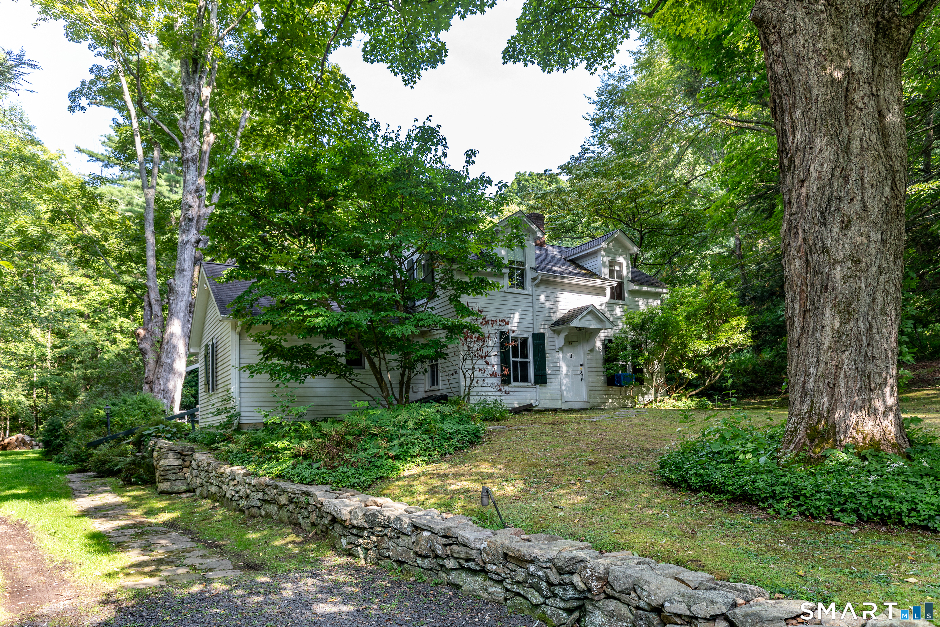 29 Holiday Point Road Sherman CT 06784