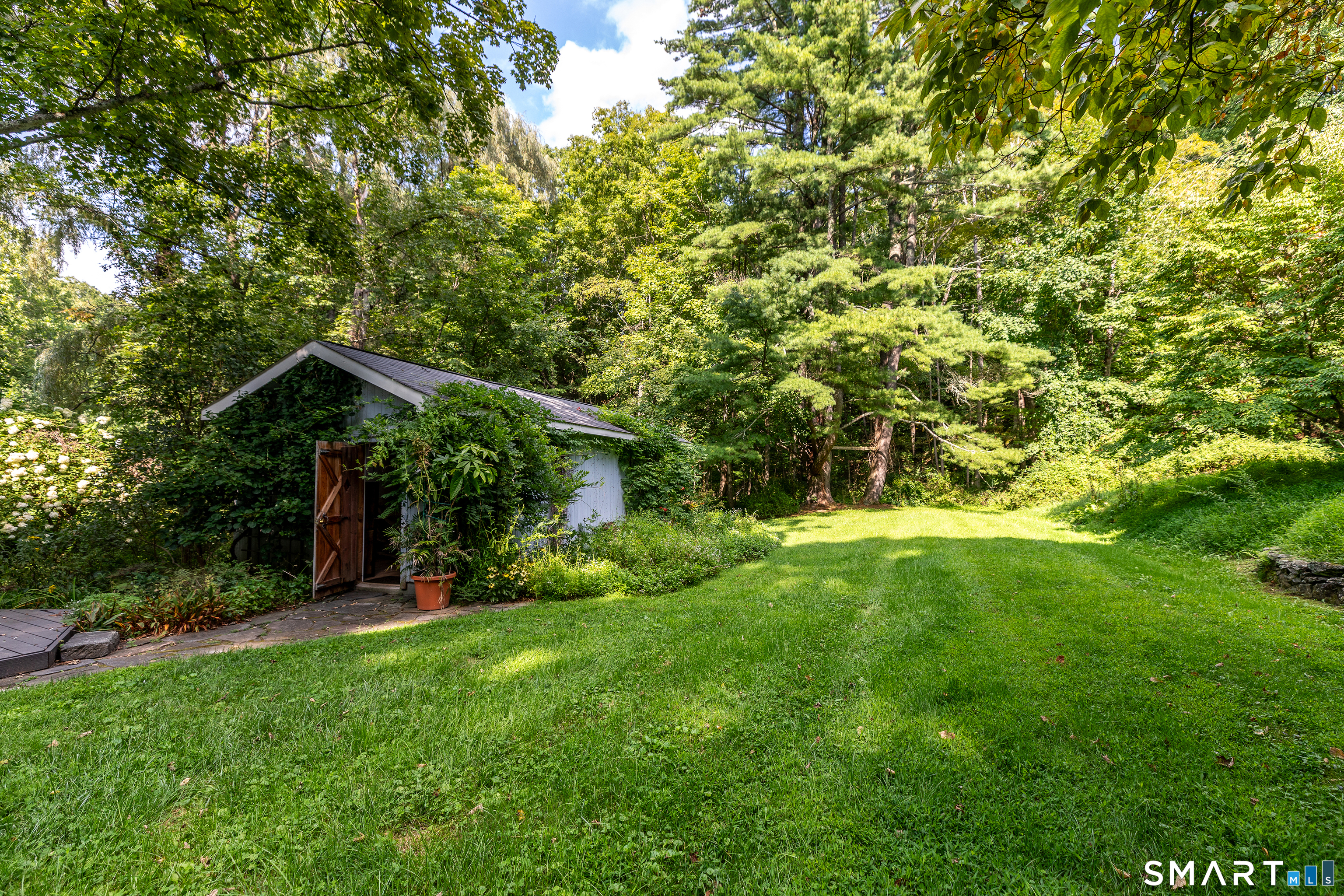 29 Holiday Point Road Sherman CT 06784