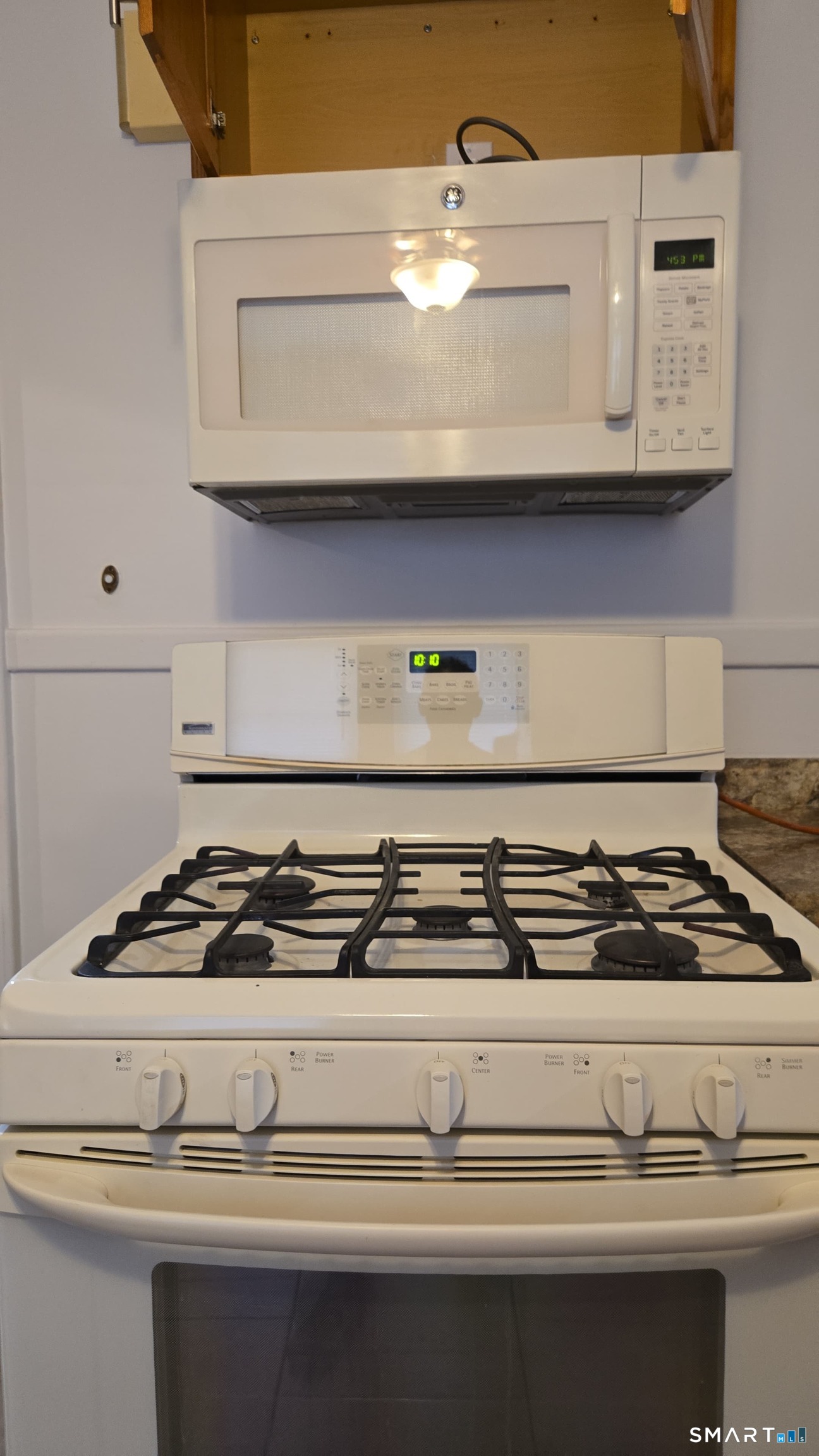 8-10 Freeman Street Hartford CT 06114