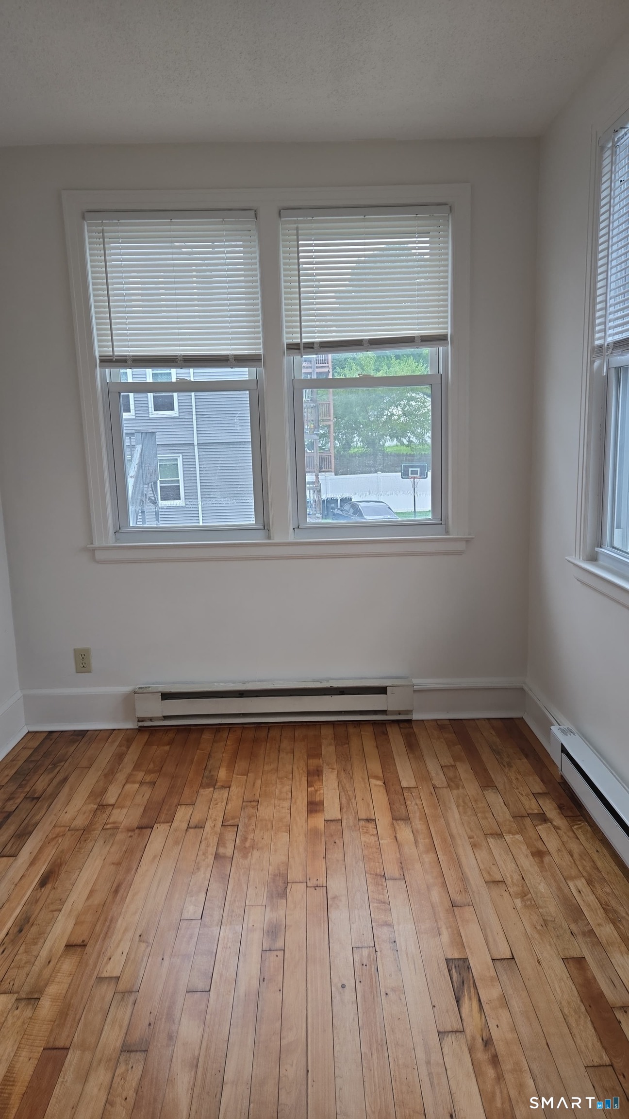 8-10 Freeman Street Hartford CT 06114