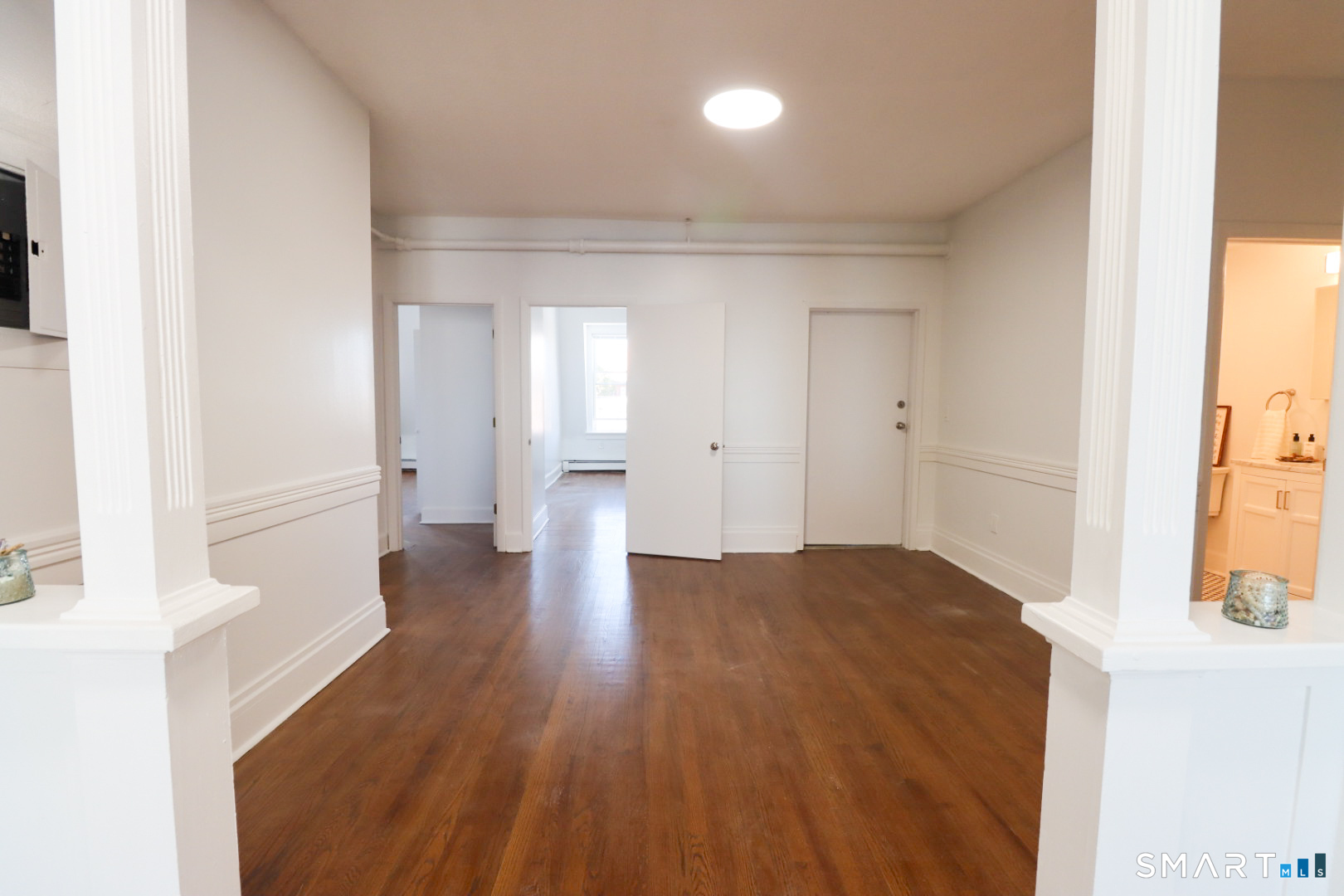 187 Bank Street New London CT 06320