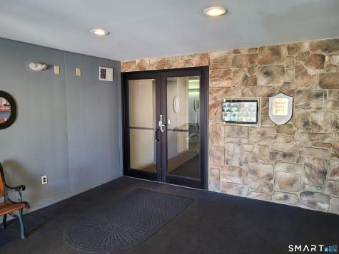 73 Park Avenue Danbury CT 06810